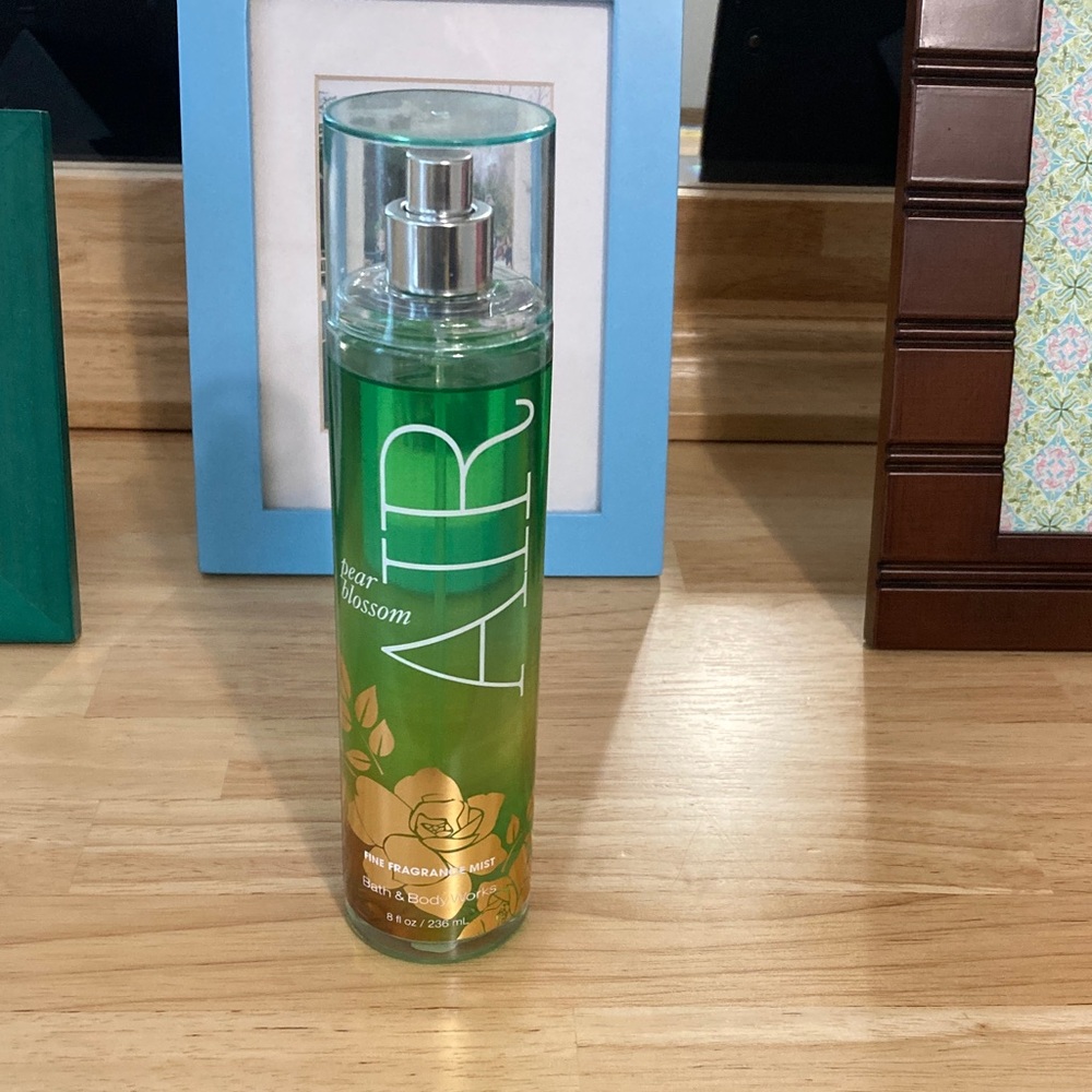 Bath & Body Works Pear Blossom Fine Fragrance Mist
